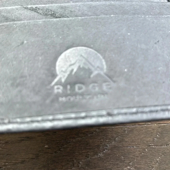Ridge Mountain Genuine Leather oil pull bi-fold slim wallet,card/bill holder - Picture 6 of 8